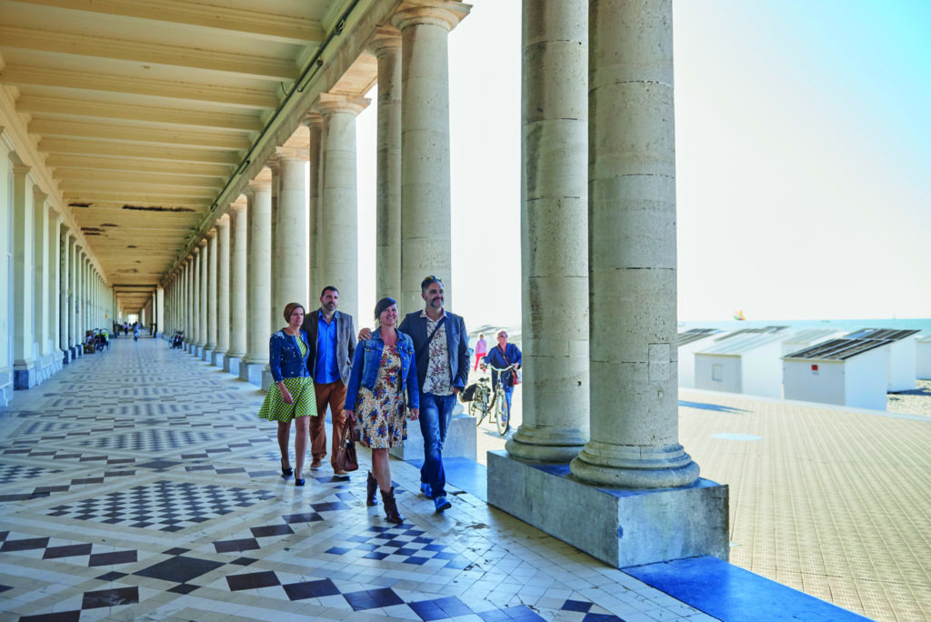 Ostend's marble pillars